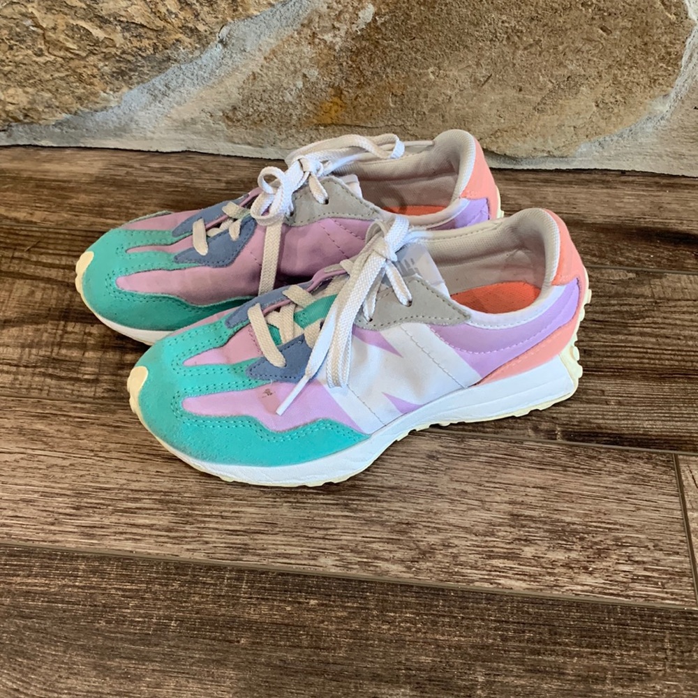 New Balance Girls Shoes - 1